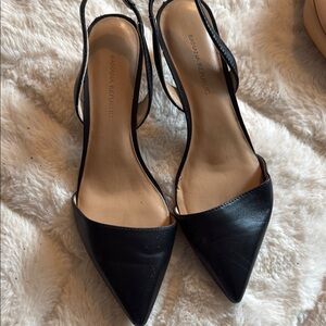 Banana Republic Black Heeled Sling shoe Size 8